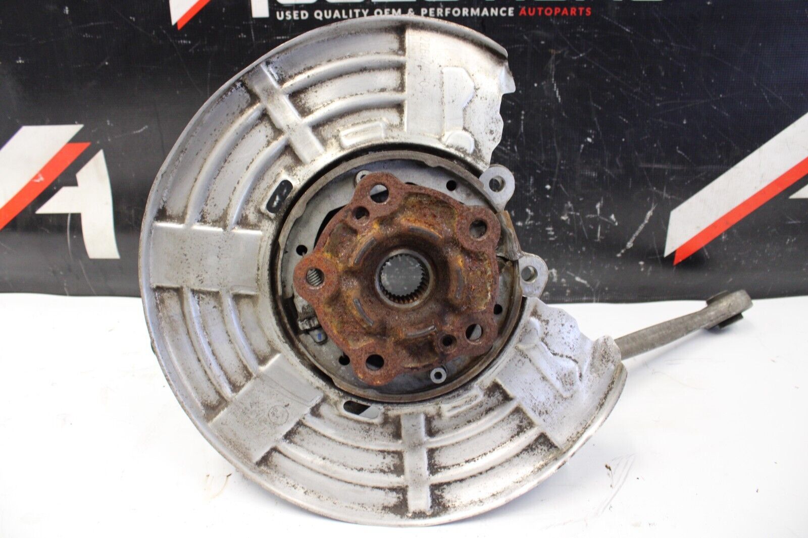 2015-20 OEM BMW F80 F82 M3 M4 Rear Suspension Right Knuckle Wheel Hub Spindle