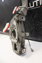 2013 Nissan GT-R GTR R35 Front RH PassKnuckle Spindle Arm Knee Assembly OEM