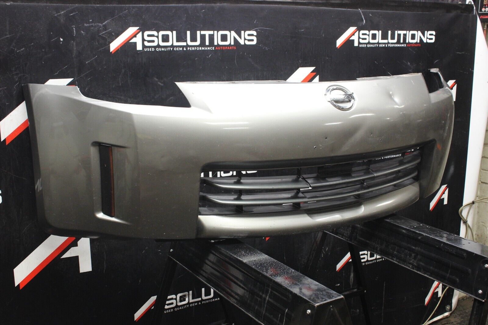 2003-2009 NISSAN 350Z FRONT BUMPER COVER OEM