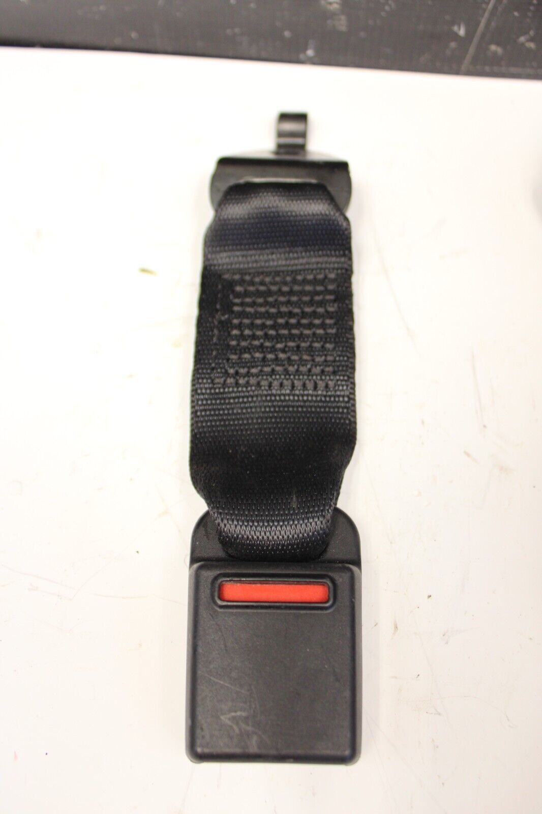 2015-2018 BMW F30 F36 428i F80 - REAR SEAT BELT Buckle Receiver SET