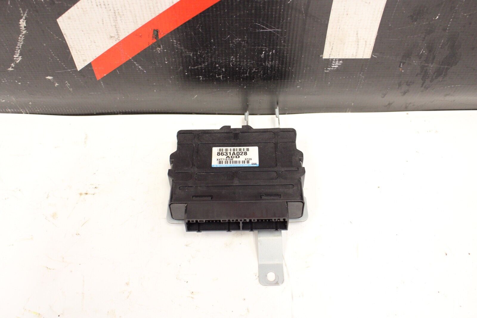 2006 MITSUBISHI LANCER EVO 9 OEM ACD Control Module 8631A028