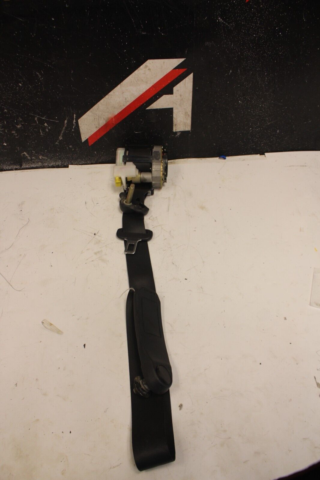 2002-2006 ACURA RSX-S RSX OEM FRONT RIGHT PASSENGER SEAT BELT FRONT
