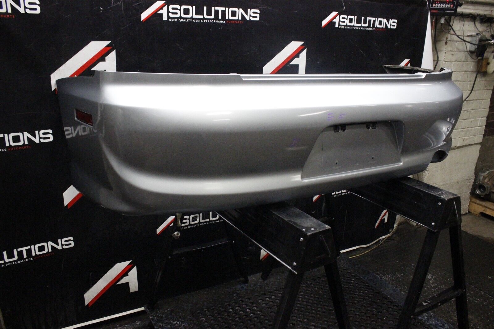 03-06 MITSUBISHI LANCER EVOLUTION 8 OEM REAR BUMPER COVER EVO 8