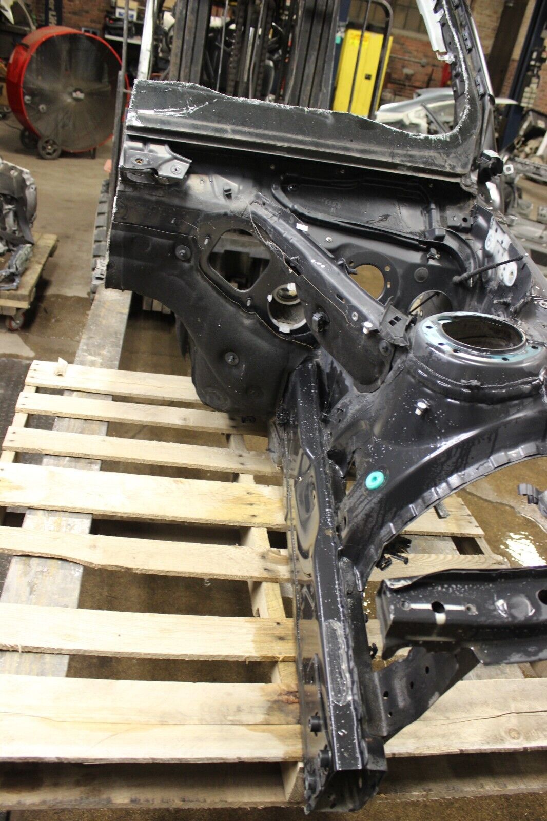 2012-18 BMW F80 M3 F30 3-SERIES FR LEFT DRIVER SIDE FRAME RAIL CUT OEM