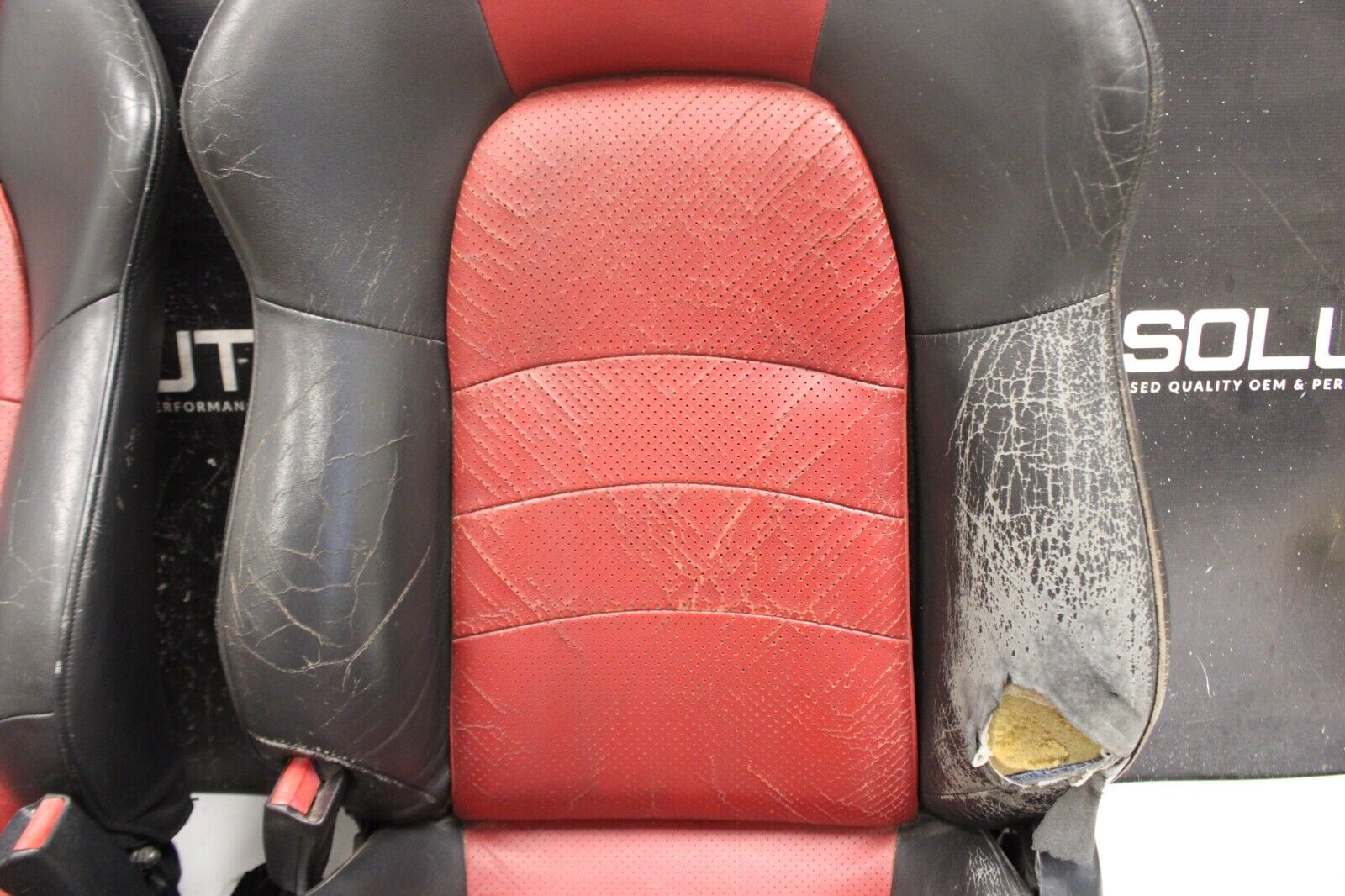 2000-2005 Honda S2000 Seat Set Leather OEM AP1 AP2 S2K BLACK + RED **DAMAGE**