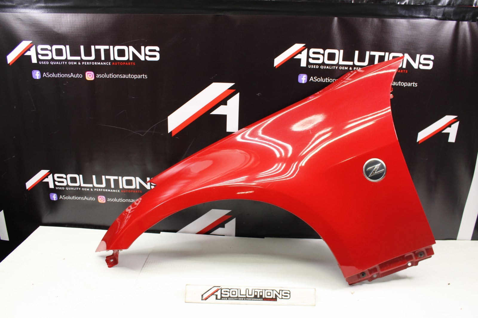 2003-2009 NISSAN 350Z DRIVER LEFT FENDER OEM RED AX6 – A Solutions