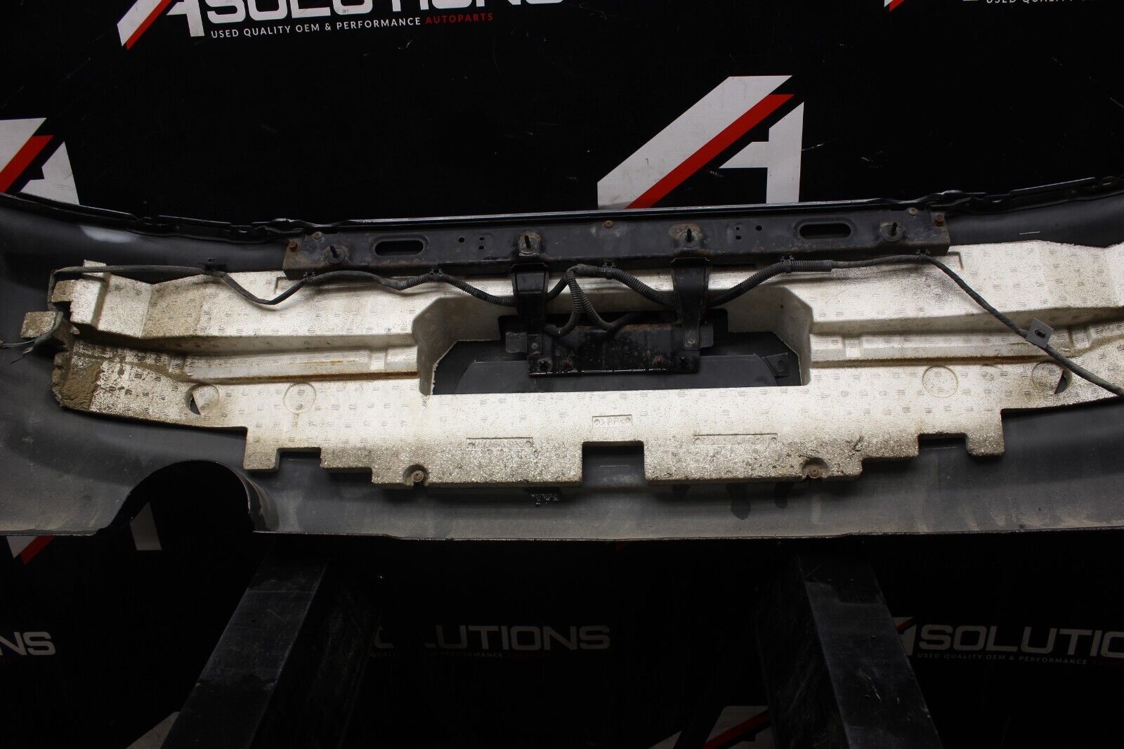03-06 MITSUBISHI LANCER EVOLUTION 8 OEM REAR BUMPER COVER EVO 8