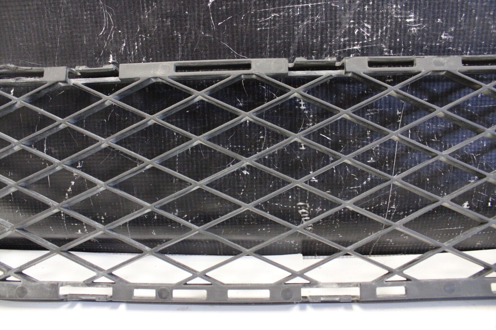 2013 NISSAN GT-R R35 GTR VR38 3.8L OEM FRONT BUMPER GRILLE LOWER Grill
