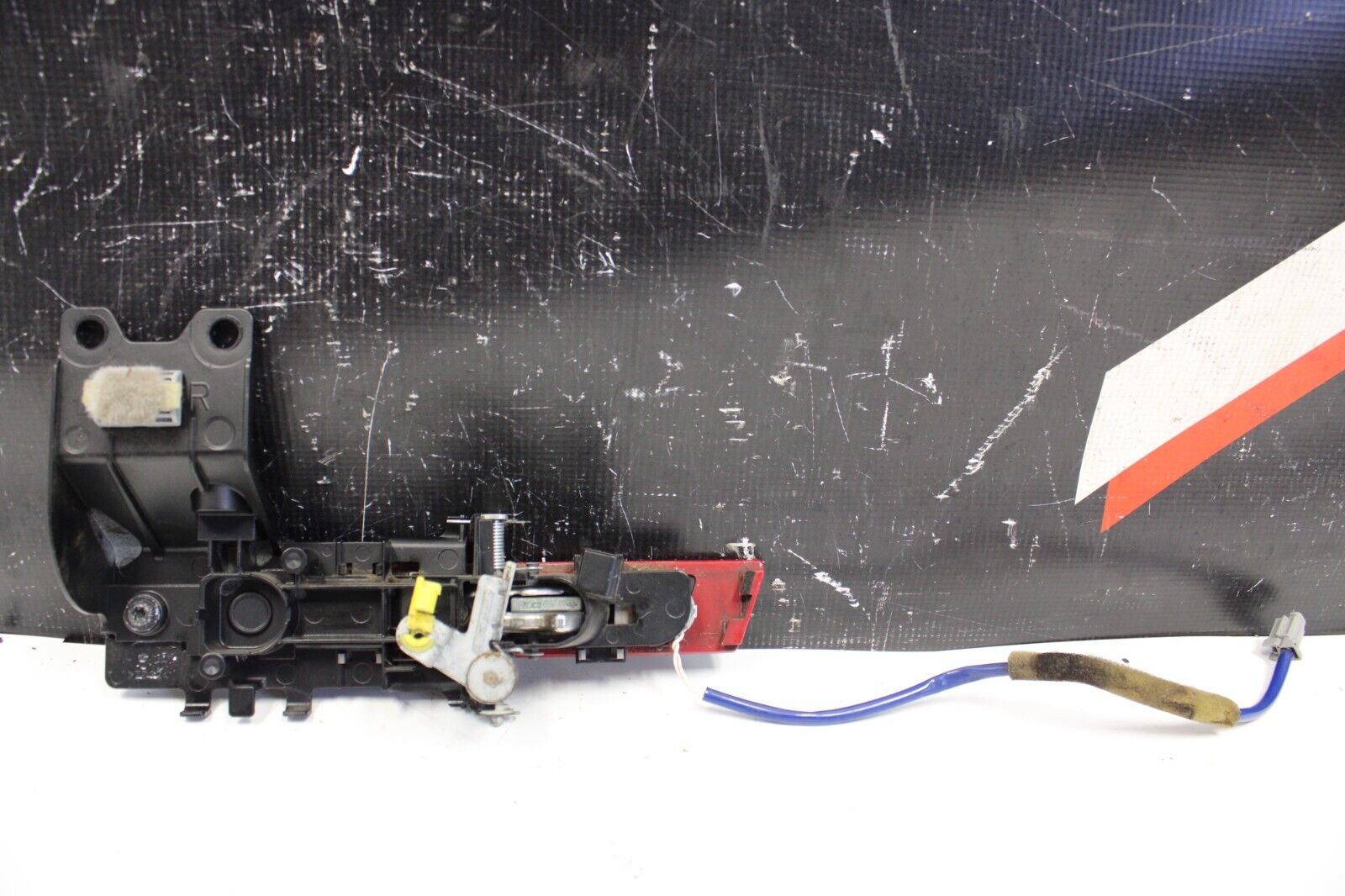 2010 Nissan GTR R35 RH Right Passenger Side Exterior Door Handle W Trim GT-R OEM
