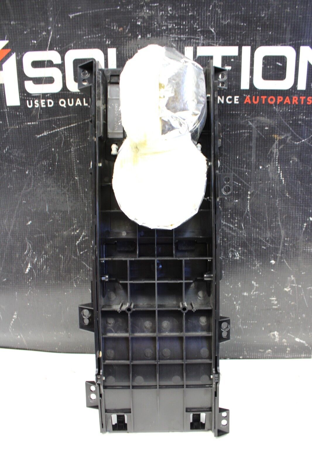 2009 NISSAN GT-R R35 GTR 3.8L VR38 OEM CENTER CONSOLE CUP HOLDER ASSY