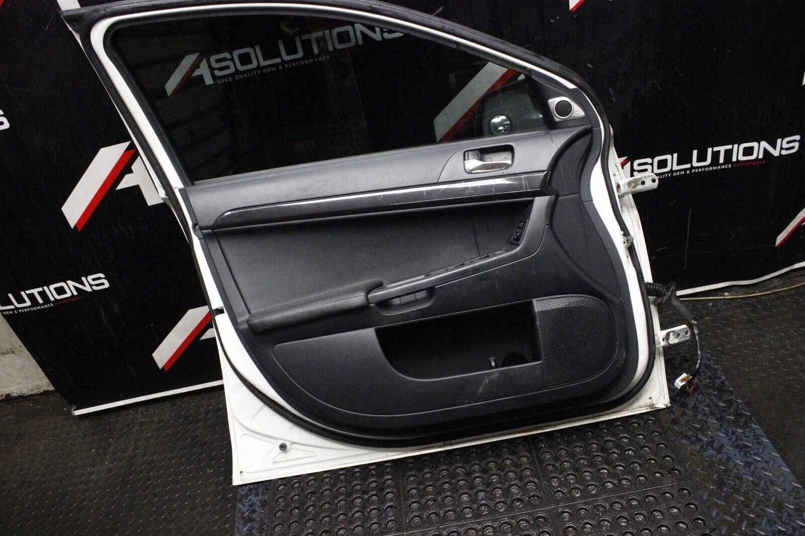 2008-2015 Mitsubishi Evolution 10 EVO X FRONT DRIVER SIDE DOOR OEM