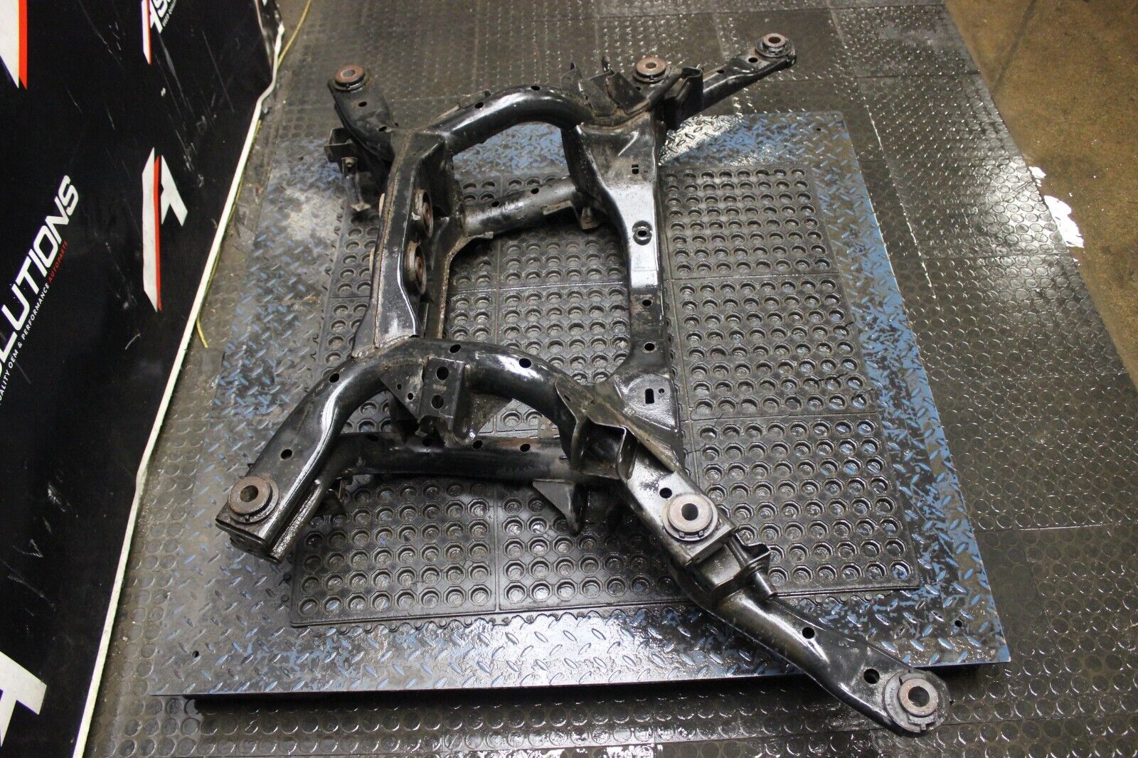 2009-2021 NISSAN GT-R GTR R35 VR38 AWD OE REAR TRANSMISSION SUBFRAME CROSSMEMBER