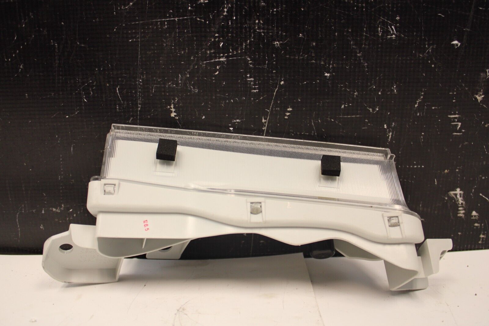2012-2016 Nissan GT-R R35 GTR Rear Bumper Light Reflector RH 26550-JF05A PAIR