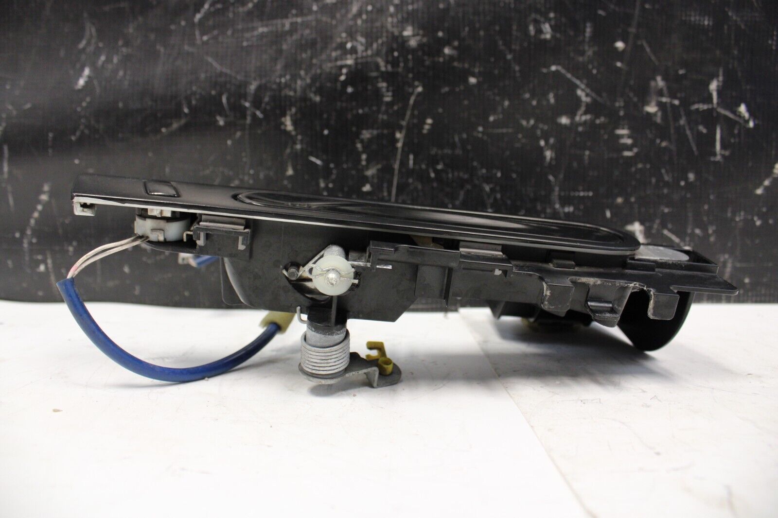2013 Nissan GTR R35 RH Right Passenger Side Exterior Door Handle W Trim GT-R OEM