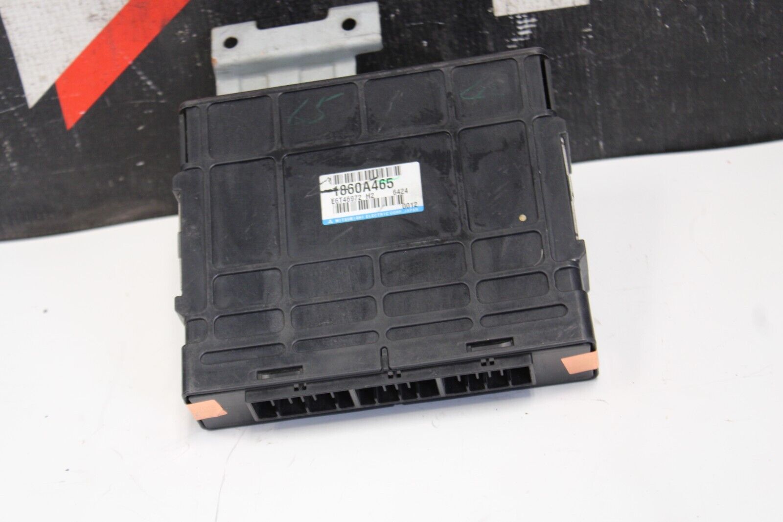 2006 Mitsubishi Lancer Evolution Evo 9 ECU 1860A465