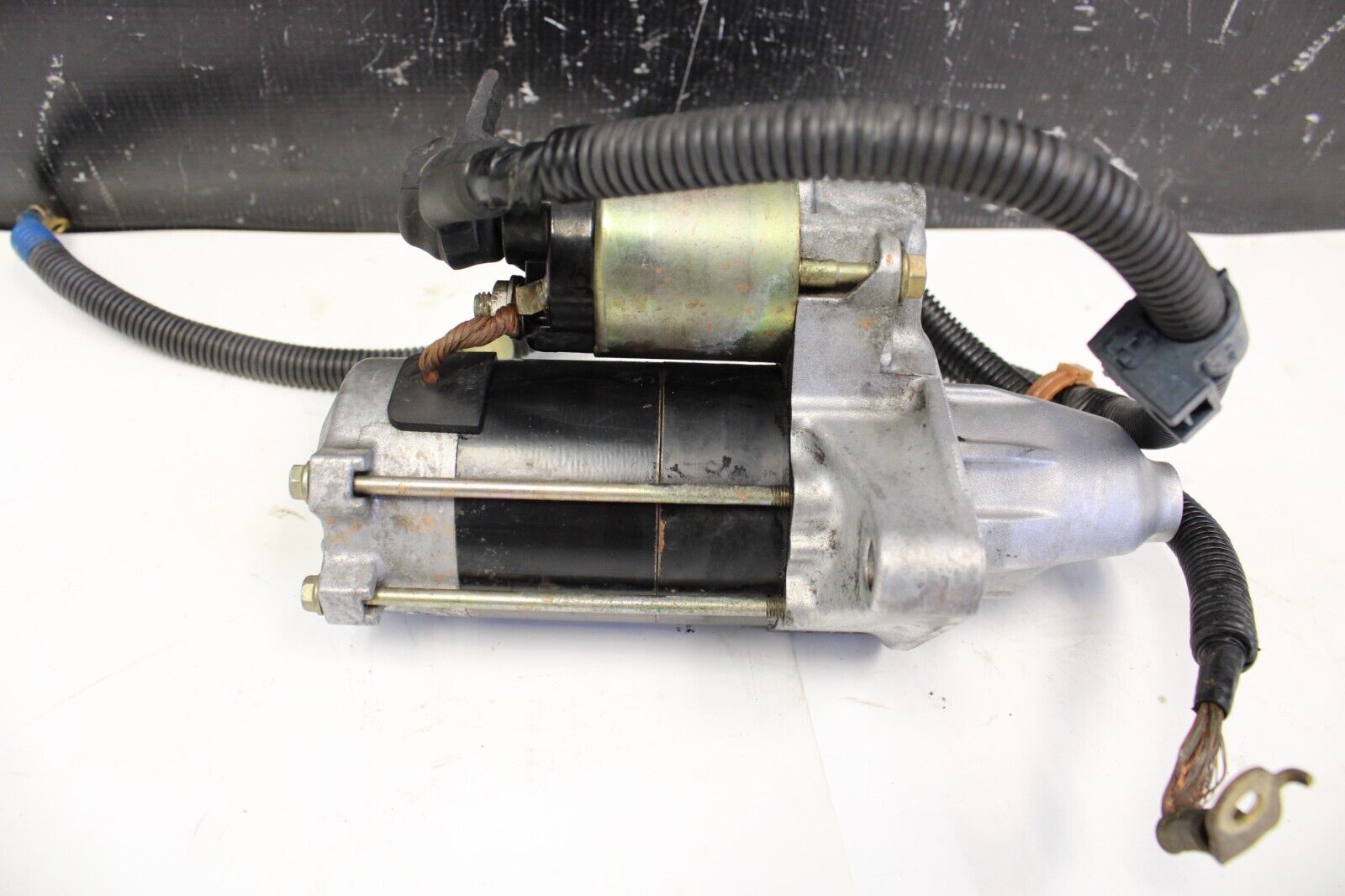2000-2005 Honda S2000 OEM STARTER w/ Charge Harness