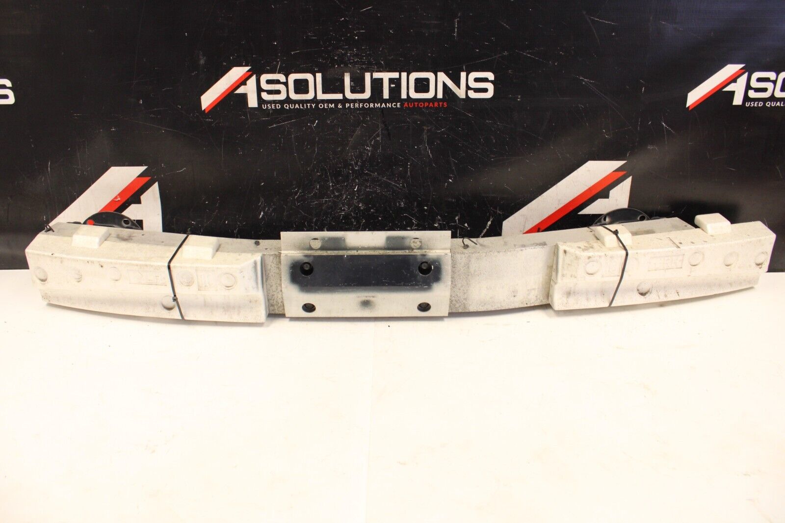 2013 Infiniti G37X Sedan REAR BUMPER REINFORCEMENT CRASH BAR FOAM OEM