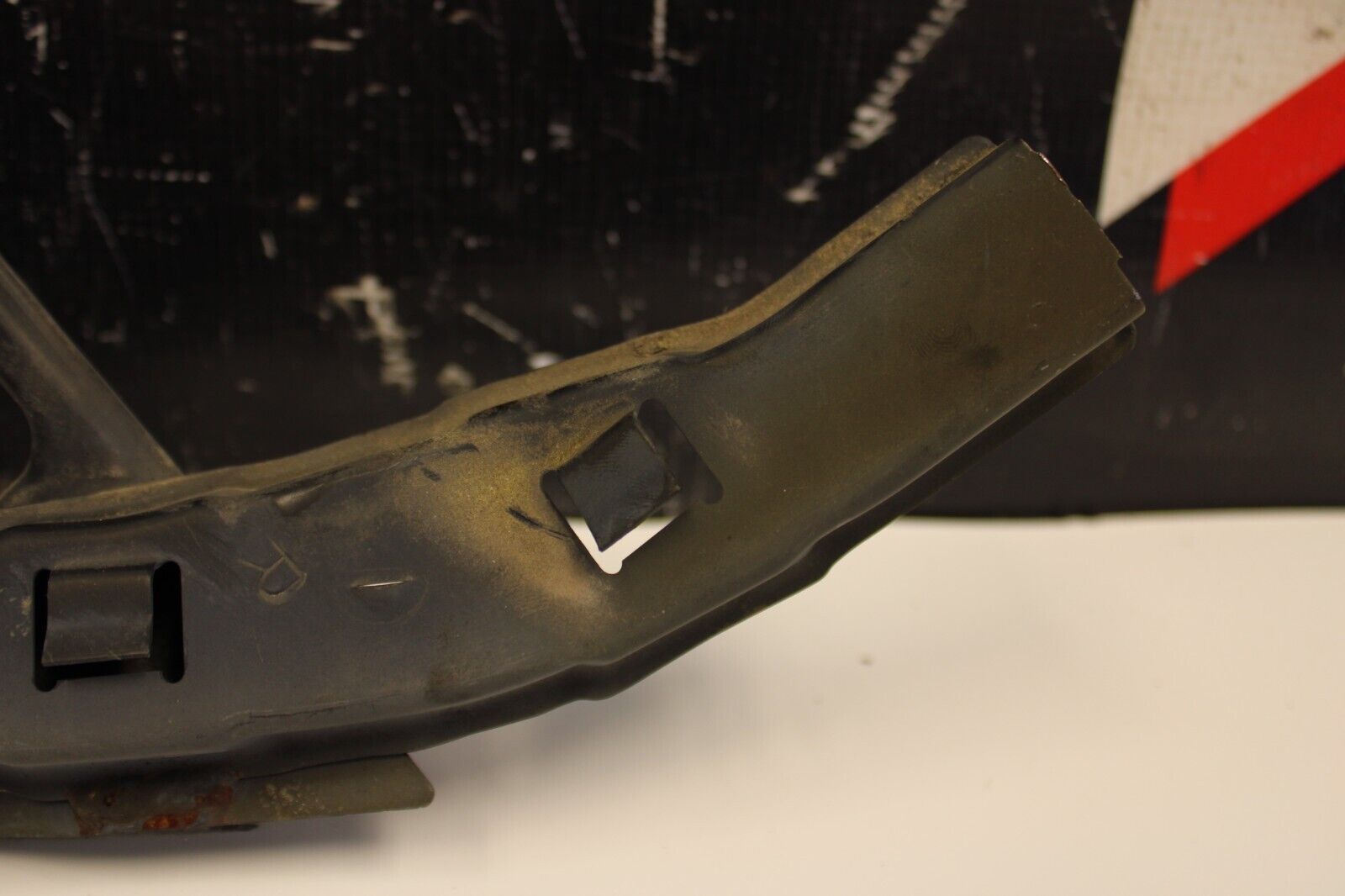 2012-2015 HONDA Civic SI Right Passenger SIDE HEADLIGHT BRACKET SUPPORT OEM USED