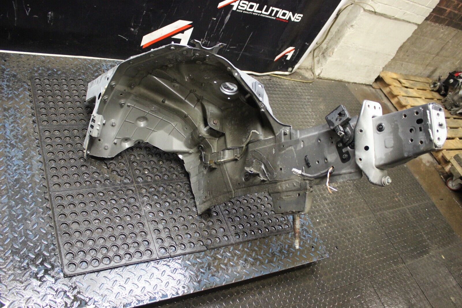 2009-2021 Nissan GTR R35 FRONT SUPPORT FRAME RAIL CUT PASSENGER RIGHT OEM
