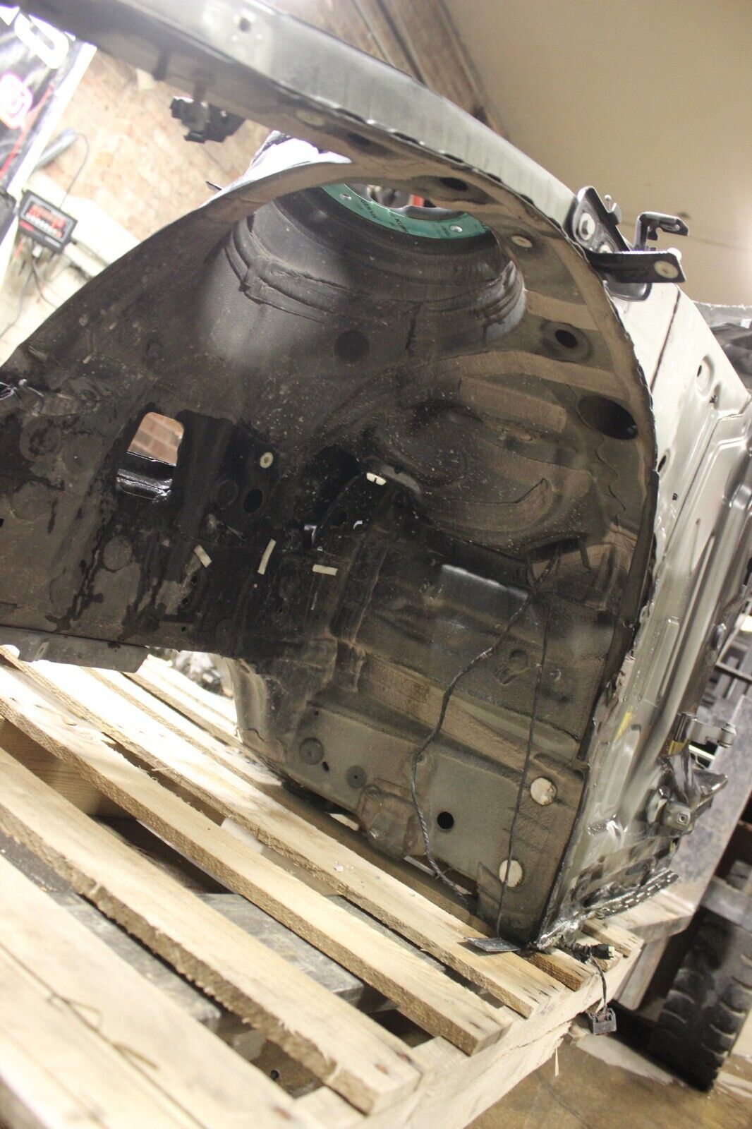 2012-18 BMW F80 M3 F30 3-SERIES FR LEFT DRIVER SIDE FRAME RAIL CUT OEM