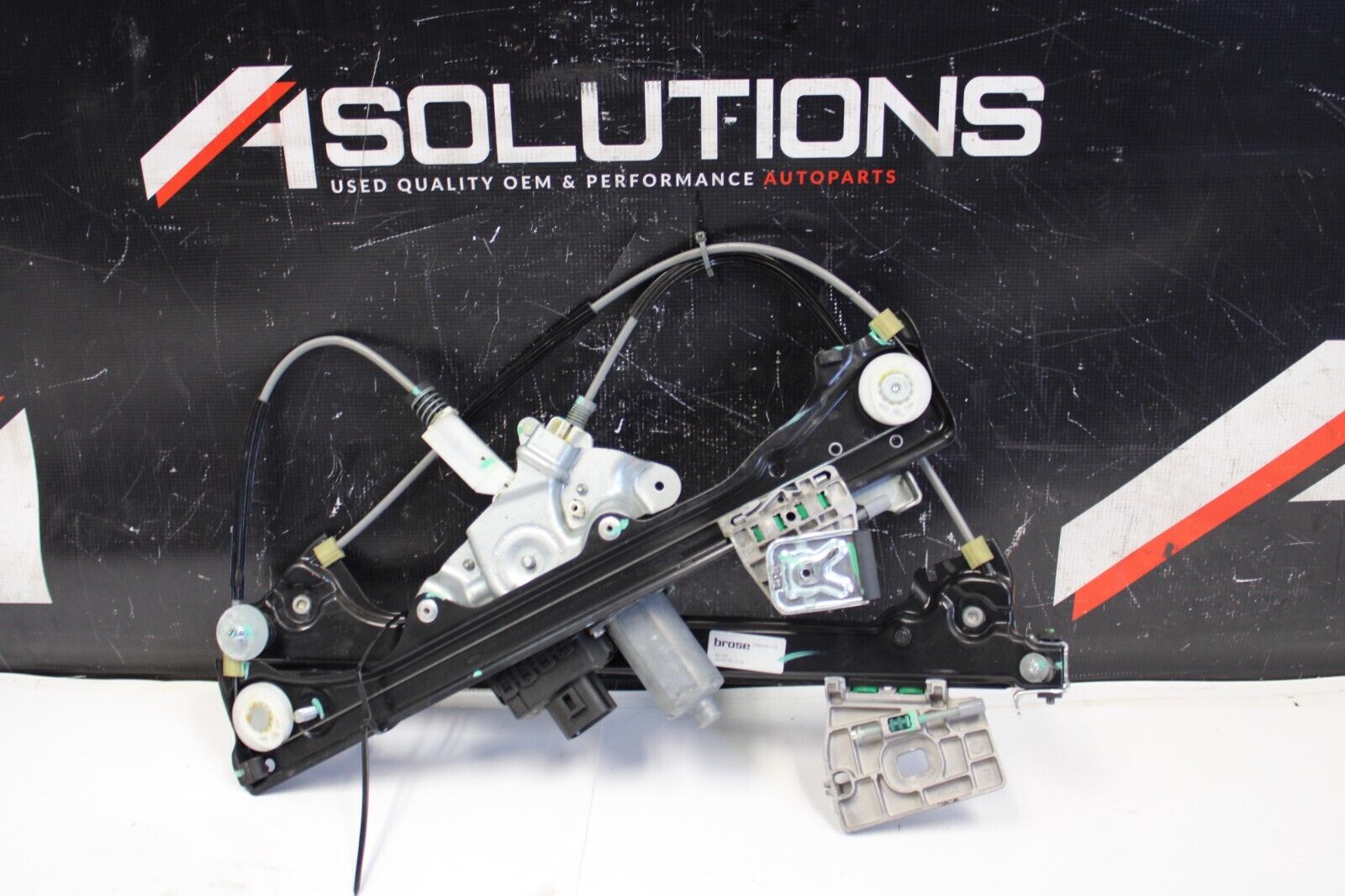 2009-2020 NISSAN GTR R35 WINDOW REGULATOR WITH MOTOR RIGHT PASSENGER SIDE