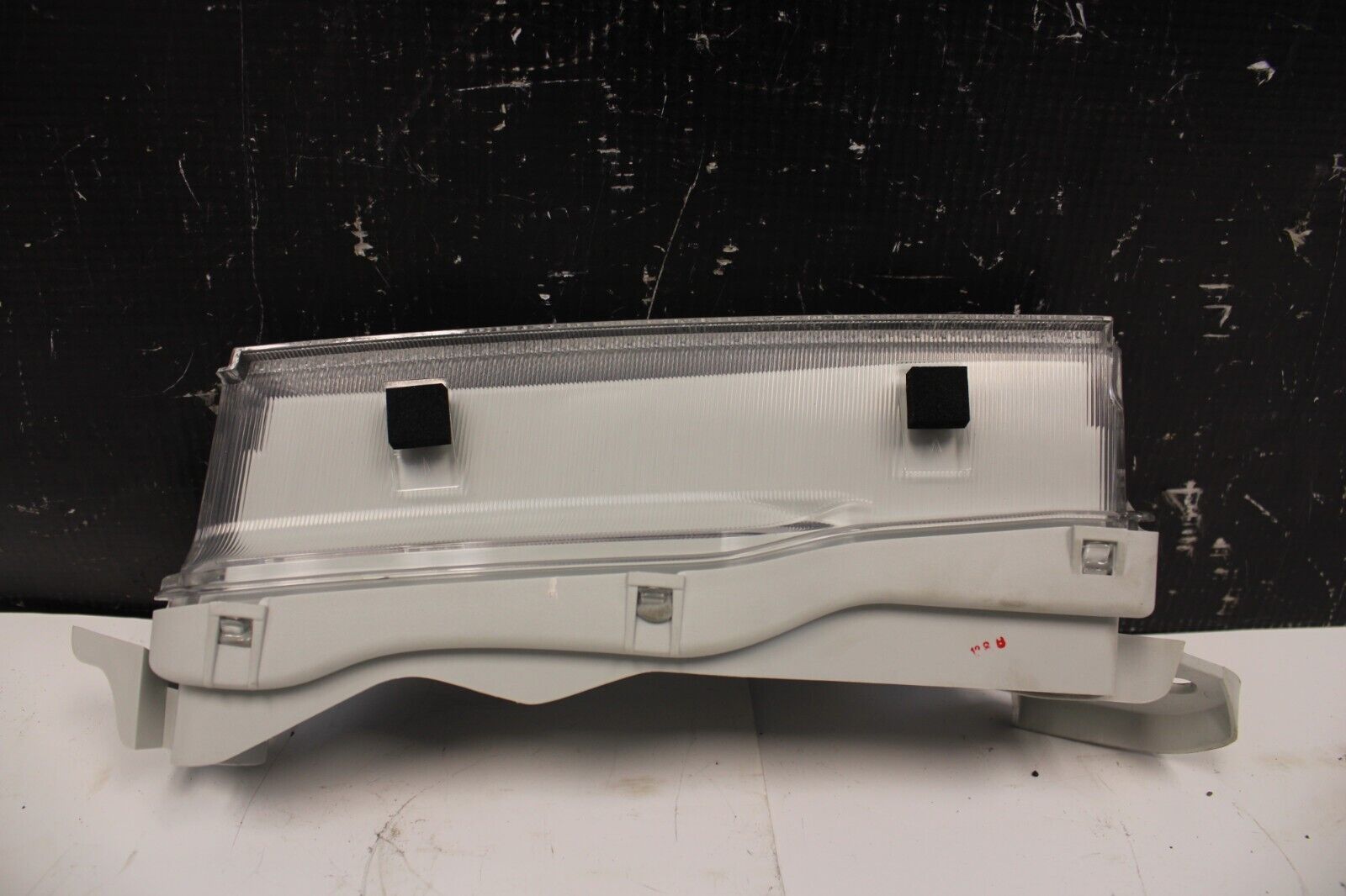 2012-2016 Nissan GT-R R35 GTR Rear Bumper Light Reflector RH 26550-JF05A PAIR