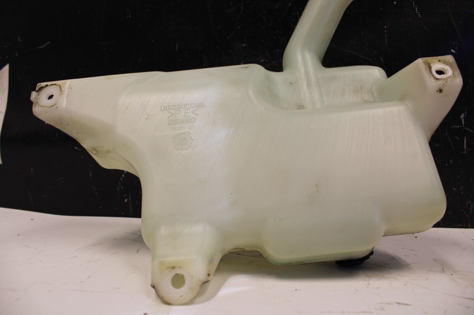 2007 Acura TL Type S TL-S Windshield Wiper Washer Fluid Reservoir Tank OEM