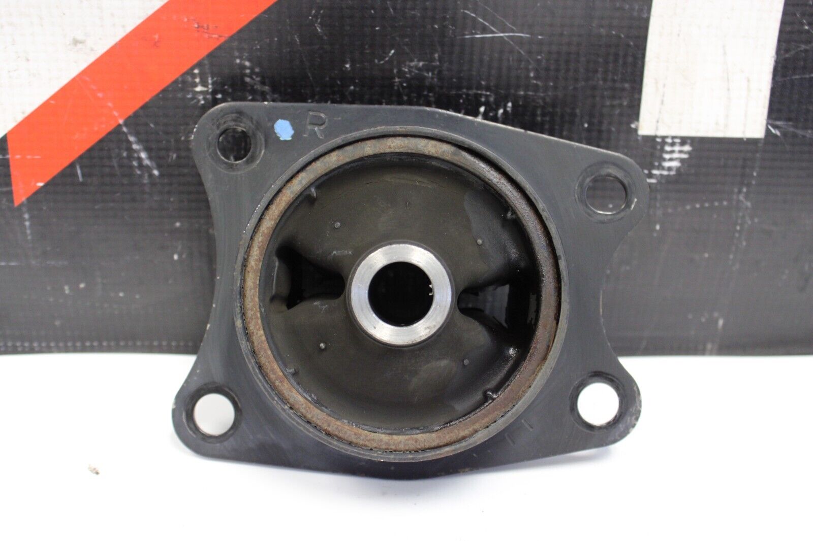 00-09 HONDA S2000 OEM RH RIGHT Passenger Rear DIFF DIFFERENTIAL MOUNT 7K Miles!
