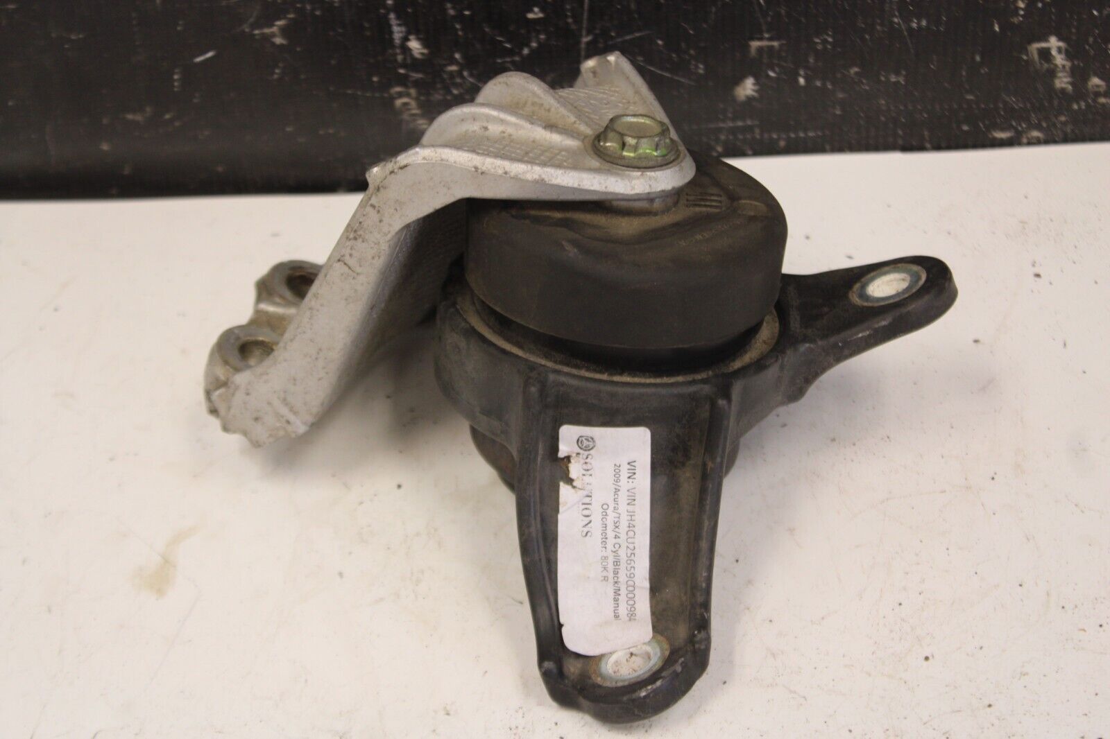 2009 Acura TSX 2.4L Manual Transmission Upper Engine Mount Assembly Bracket