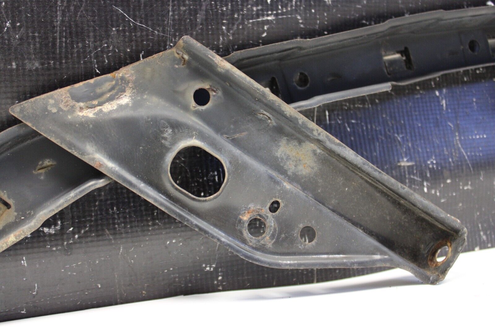 2012-2015 HONDA Civic SI LEFT DRIVER SIDE HEADLIGHT BRACKET SUPPORT OEM USED