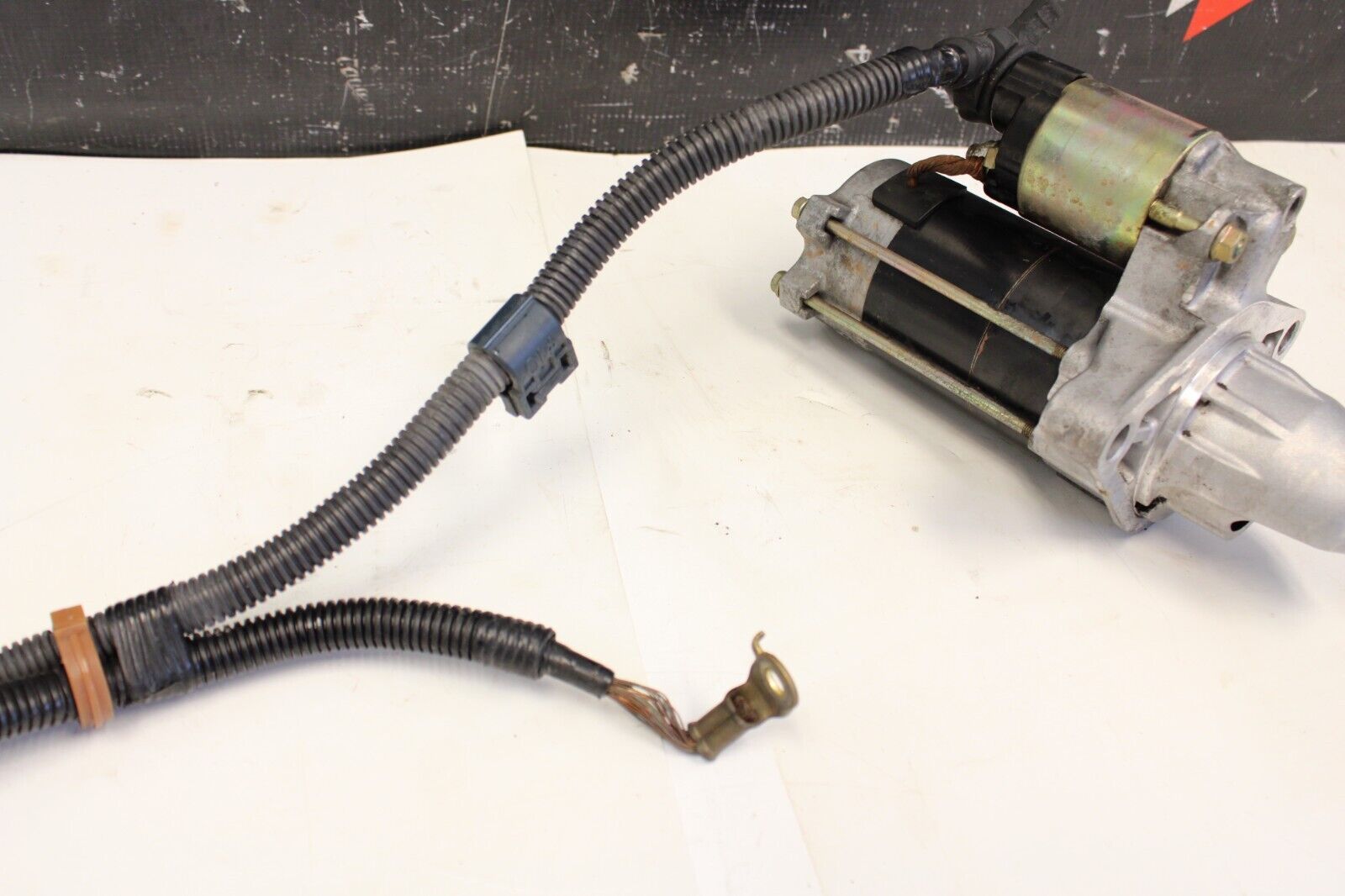 2000-2005 Honda S2000 OEM STARTER w/ Charge Harness