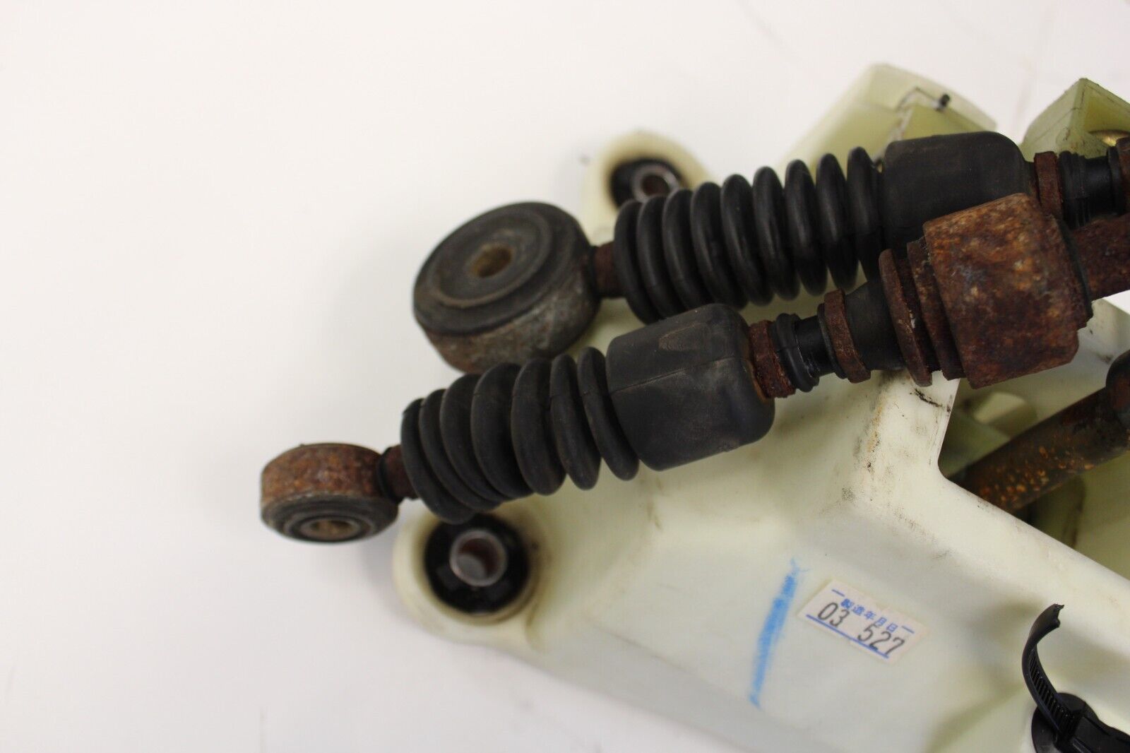 2002-2004 ACURA RSX TYPE S K20A2 OEM 6SPD SHIFTER BOX & CABLES 02-04