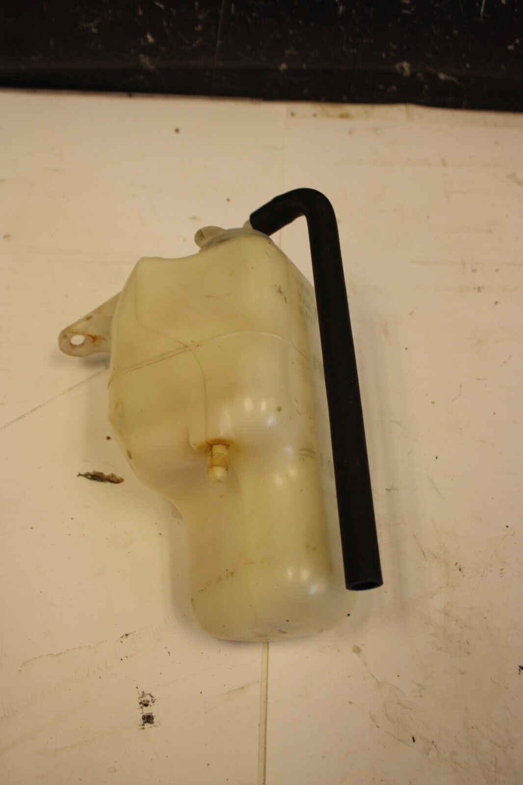 2003-2006 MITSUBISHI EVO EVOLUTION 8 9 OEM COOLANT OVERLFOW RESERVOIR TANK