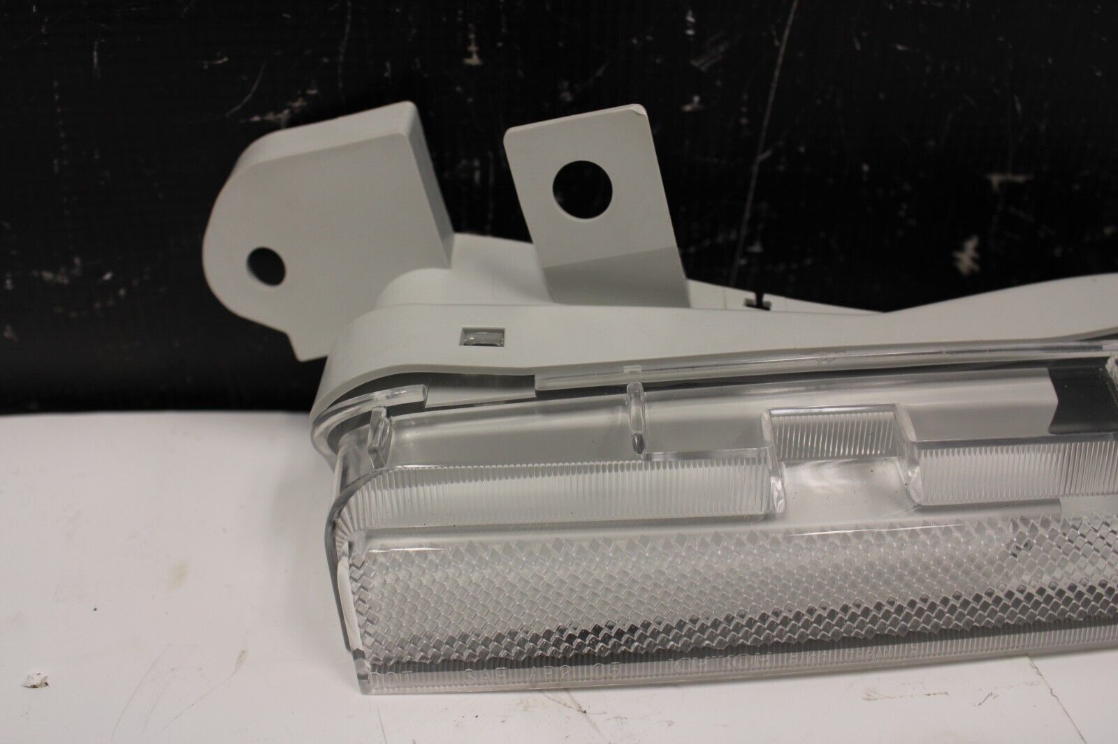 2012-2016 Nissan GT-R R35 GTR Rear Bumper Light Reflector RH 26550-JF05A PAIR