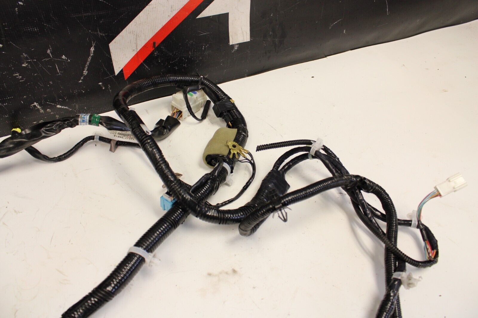 2014 Nissan GTR R35 Rear Chassis Wiring Harness GT-R OEM EVAP