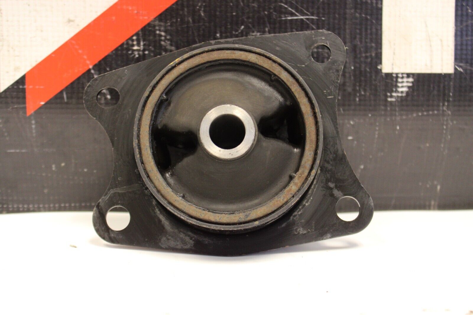 00-09 HONDA S2000 OEM RH RIGHT Passenger Rear DIFF DIFFERENTIAL MOUNT 7K Miles!