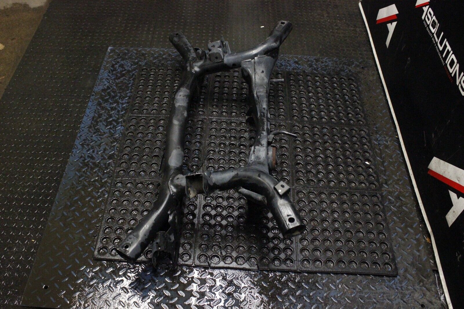 2008-2015 LANCER RALLIART TURBO OEM REAR SUBFRAME CROSSMEMBER