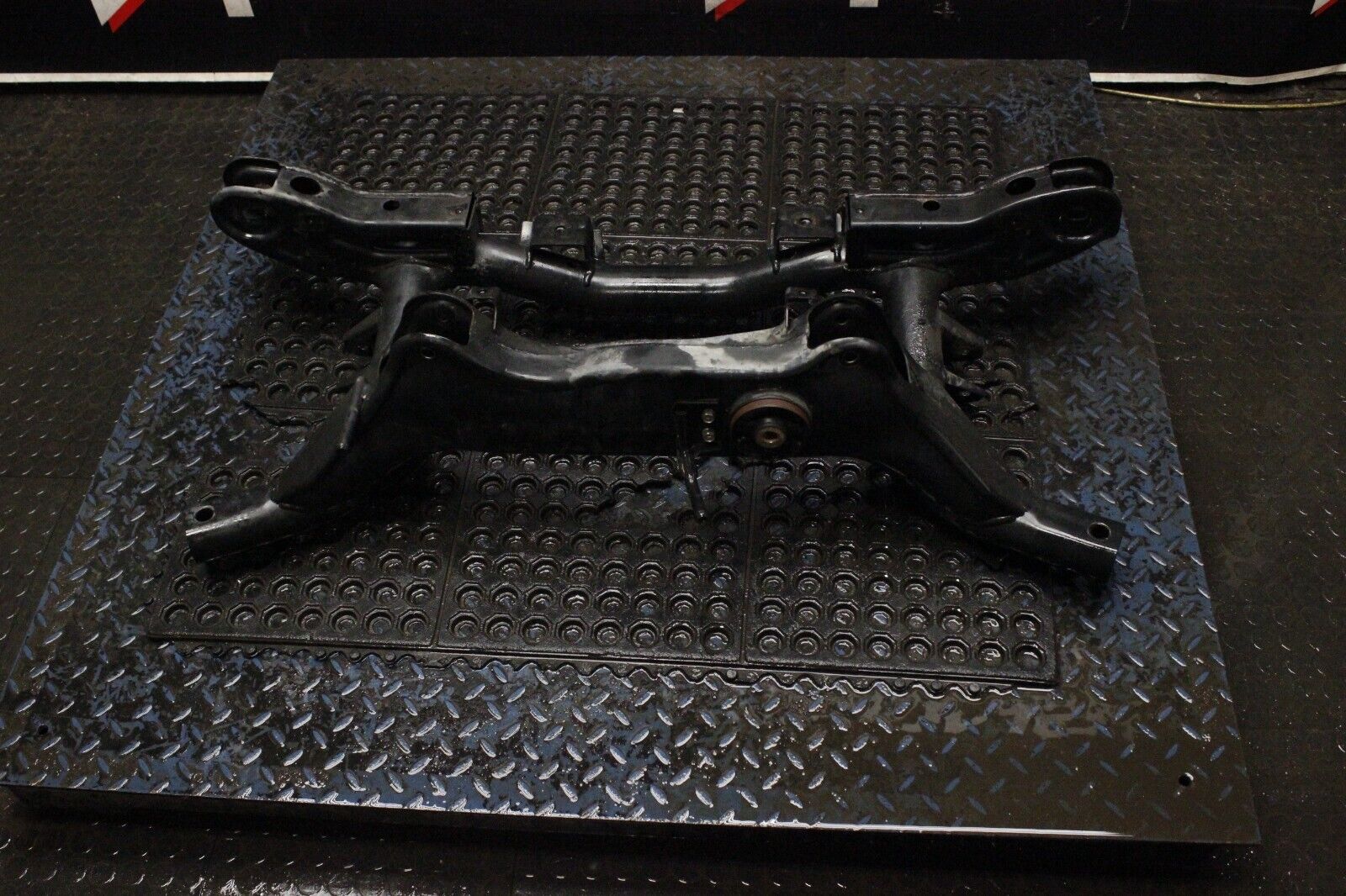 2008-2015 LANCER RALLIART TURBO OEM REAR SUBFRAME CROSSMEMBER