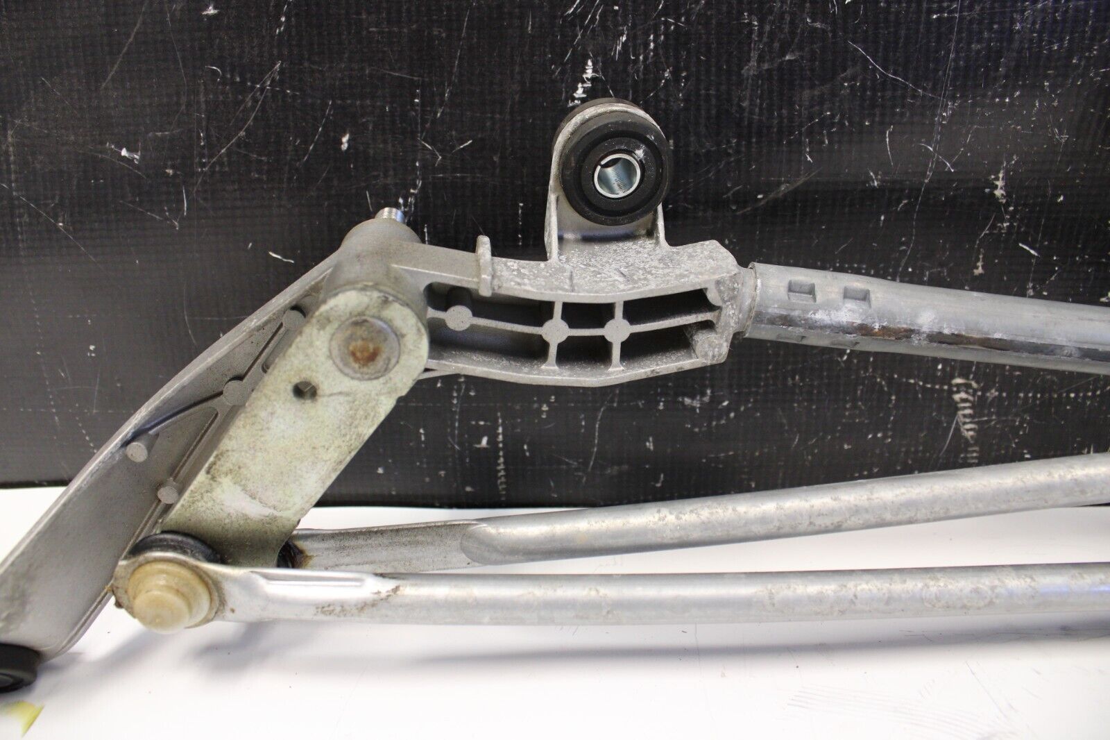 2013 NISSAN R35 GTR CBA WINDSHIELD WIPER MOTOR LINKAGE ASSEMBLY OEM GT-R