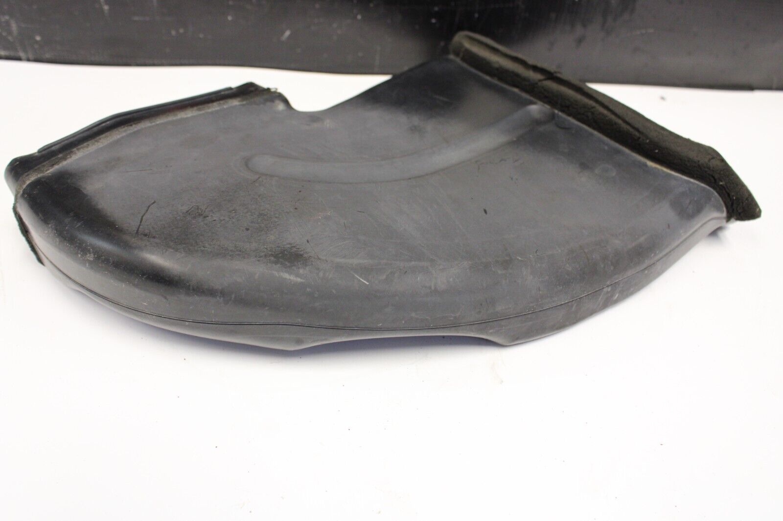 2003-2006 Mitsubishi Evo Evolution 8 9 Intake box snorkel OEM