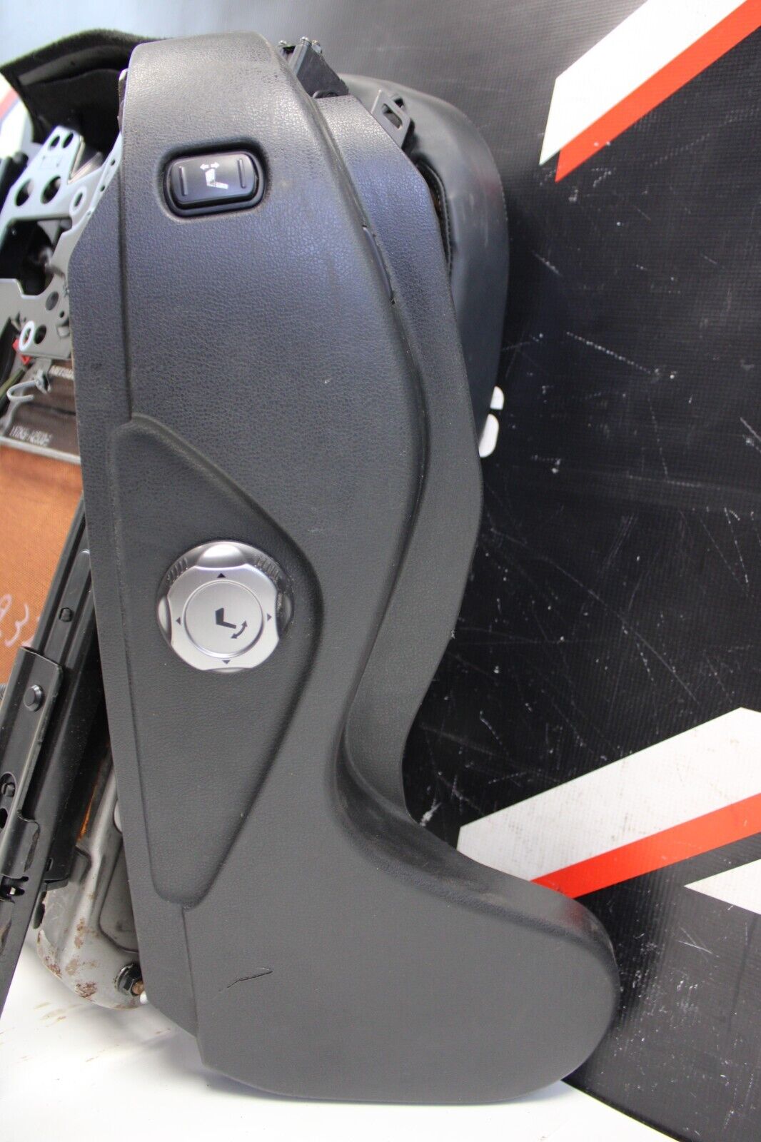 2009 Nissan GT-R R35 Front Left Driver Seat Bottom GTR R35 *DAMAGE*