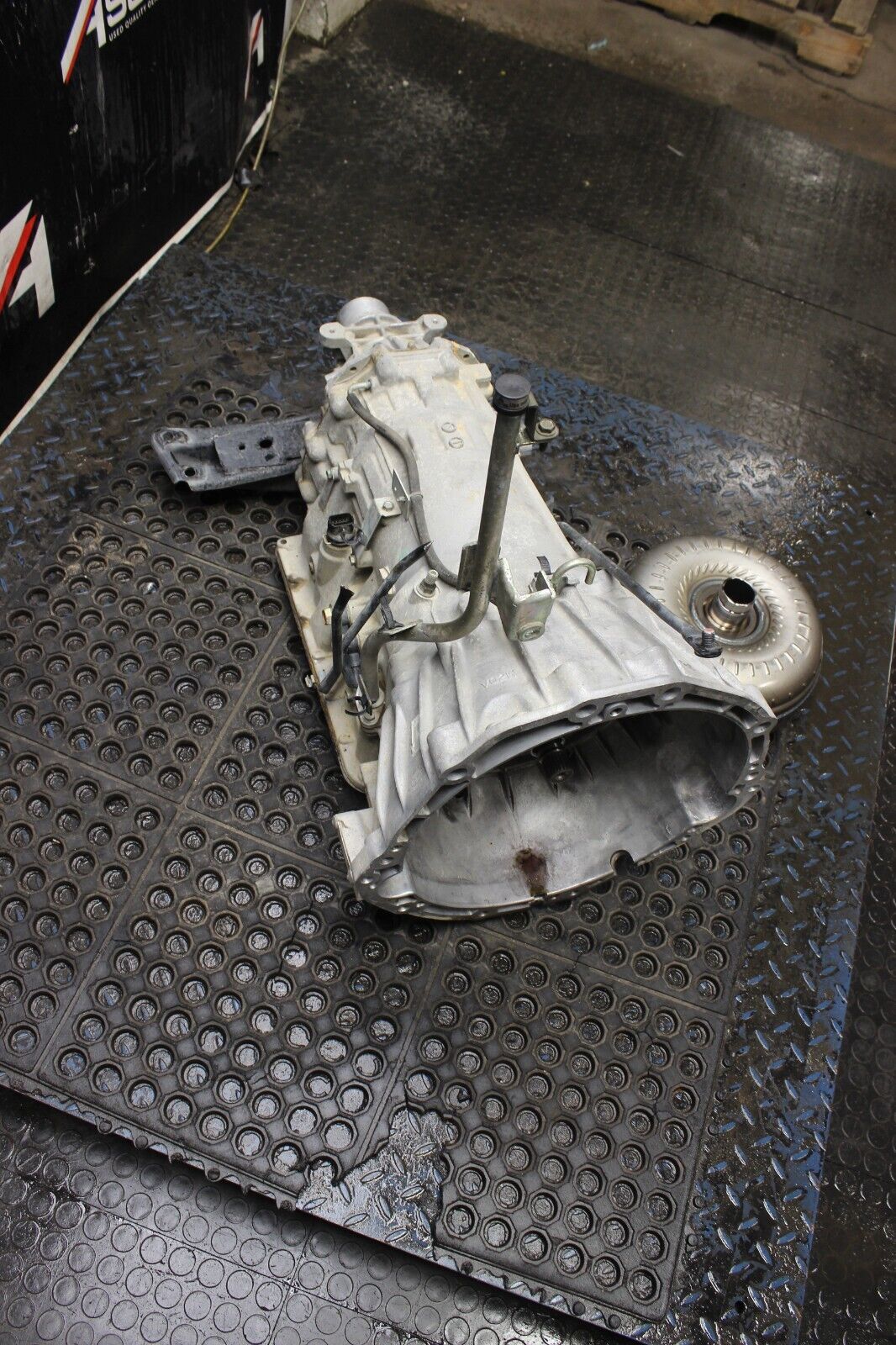 2003-2006 Nissan 350z Automatic Transmission Assembly 99k OEM VQ35DE
