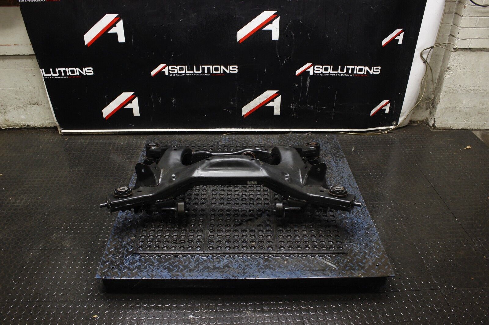 09-20 370Z Rear End Subframe Crossmember Assembly OEM Frame Support