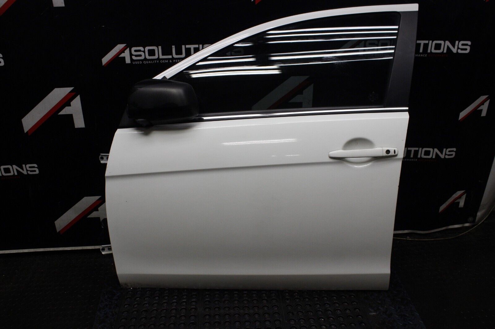 2008-2015 Mitsubishi Evolution 10 EVO X FRONT DRIVER SIDE DOOR OEM