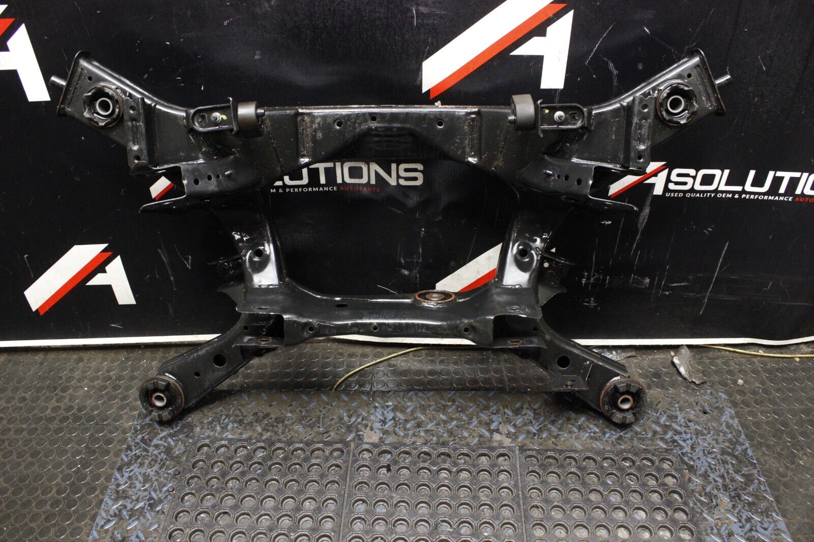 09-20 370Z Rear End Subframe Crossmember Assembly OEM Frame Support