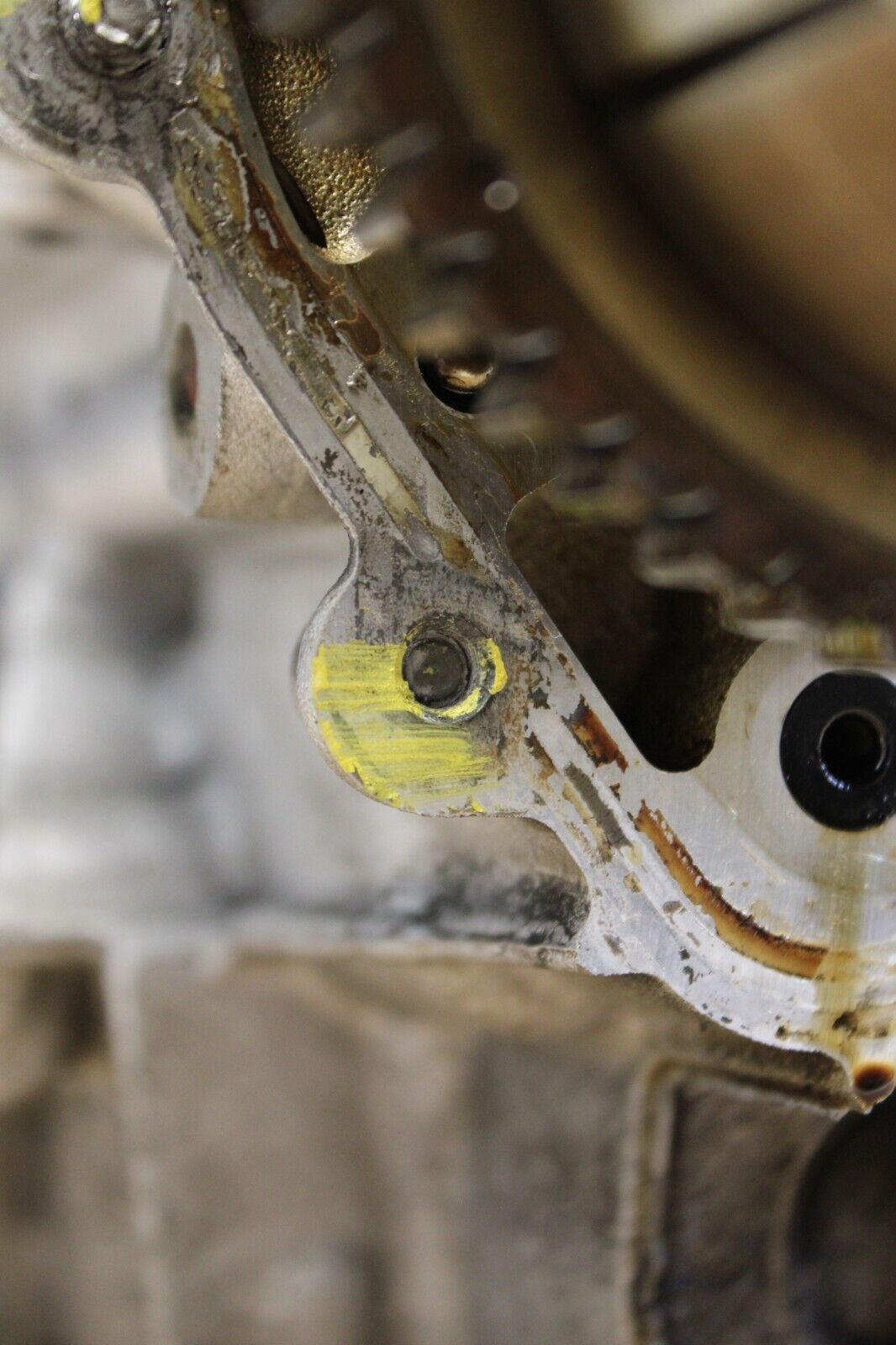 2003-2004 350Z DE Cylinder Head VQ35DE Left Driver OEM M/T