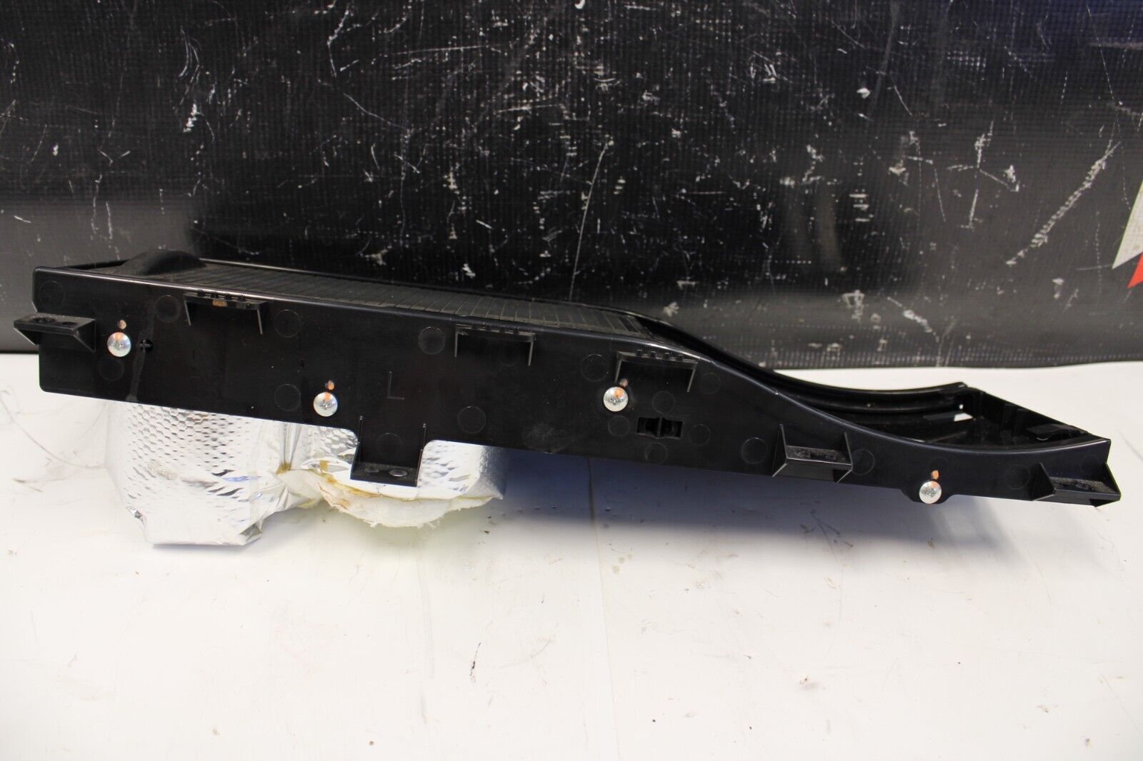 2009 NISSAN GT-R R35 GTR 3.8L VR38 OEM CENTER CONSOLE CUP HOLDER ASSY