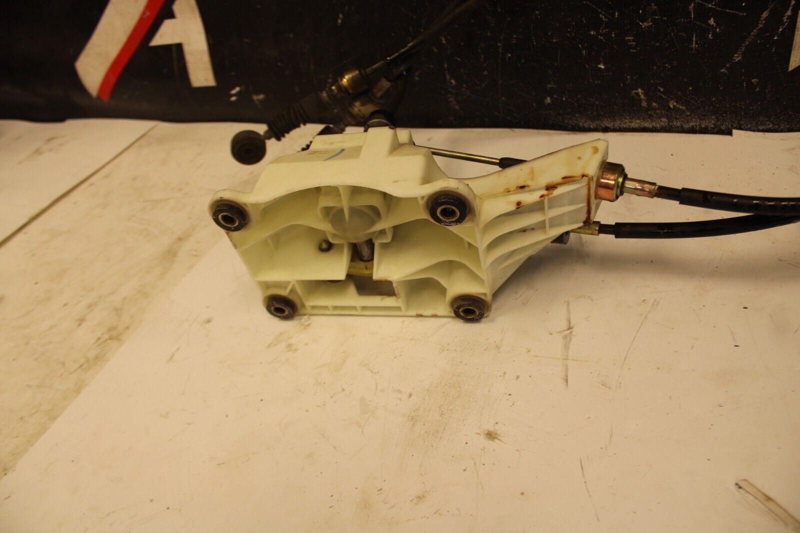 2002-2004 ACURA RSX TYPE S K20A2 OEM 6SPD SHIFTER BOX & CABLES 02-04