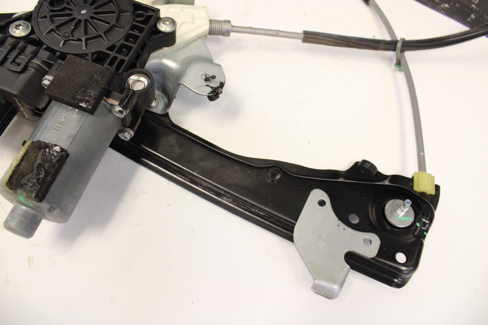 2009-2020 NISSAN GTR R35 WINDOW REGULATOR WITH MOTOR LEFT DRIVER SIDE