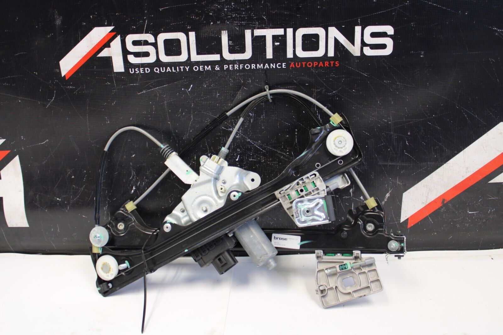 2009-2020 NISSAN GTR R35 WINDOW REGULATOR WITH MOTOR RIGHT PASSENGER SIDE